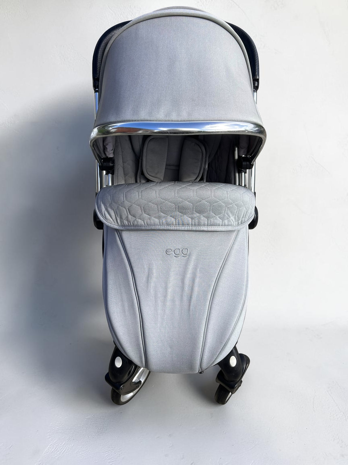 Egg2 2-in-1 Travel System – Monument Grey
