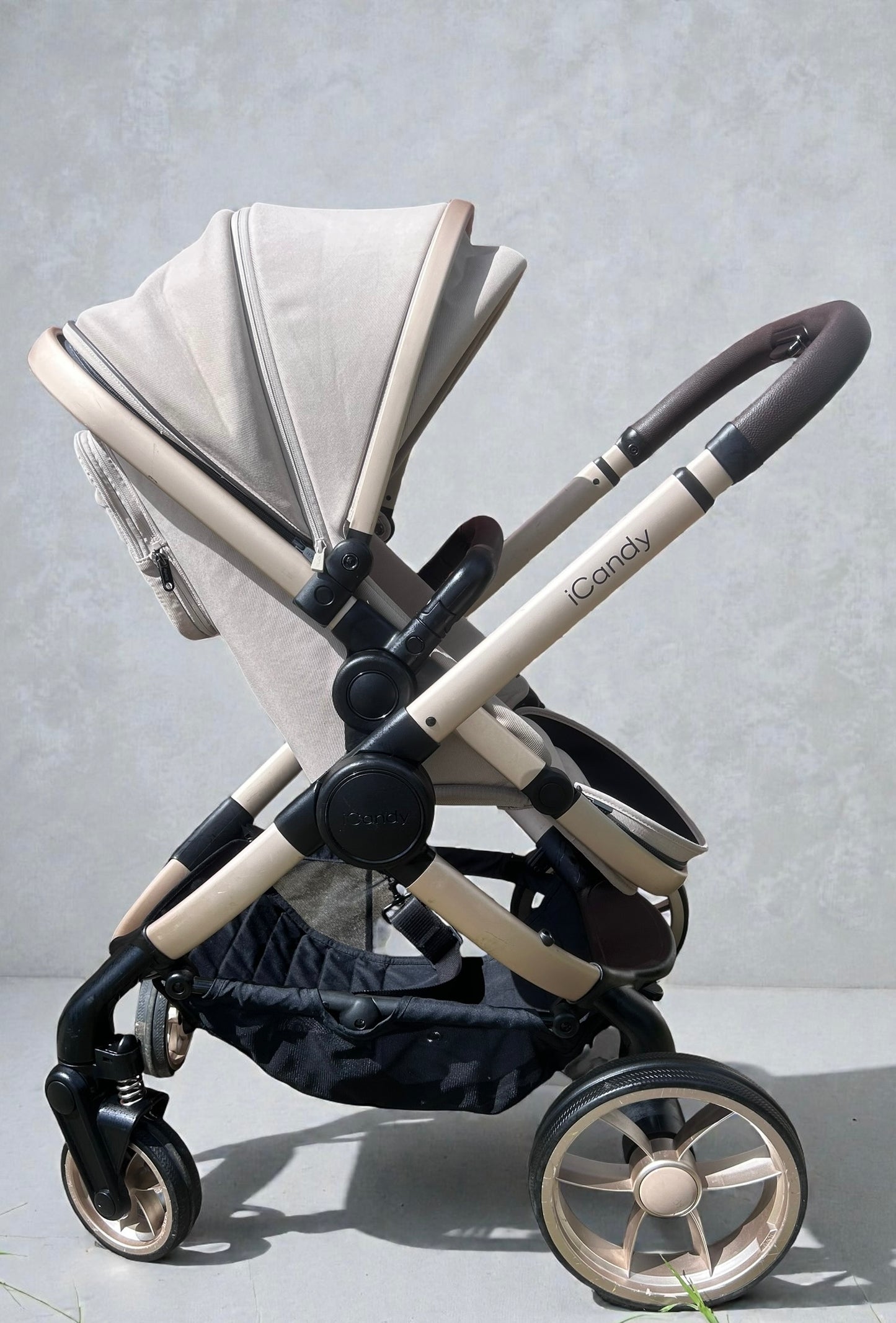 iCandy Peach 7 Complete Pushchair Bundle - Biscotti