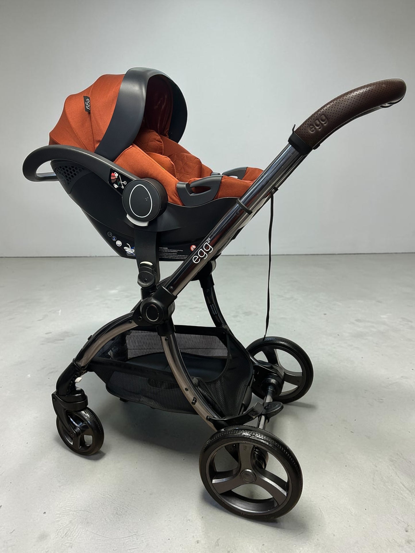BabyStyle Egg2 Paprika - 3 in 1 Travel System
