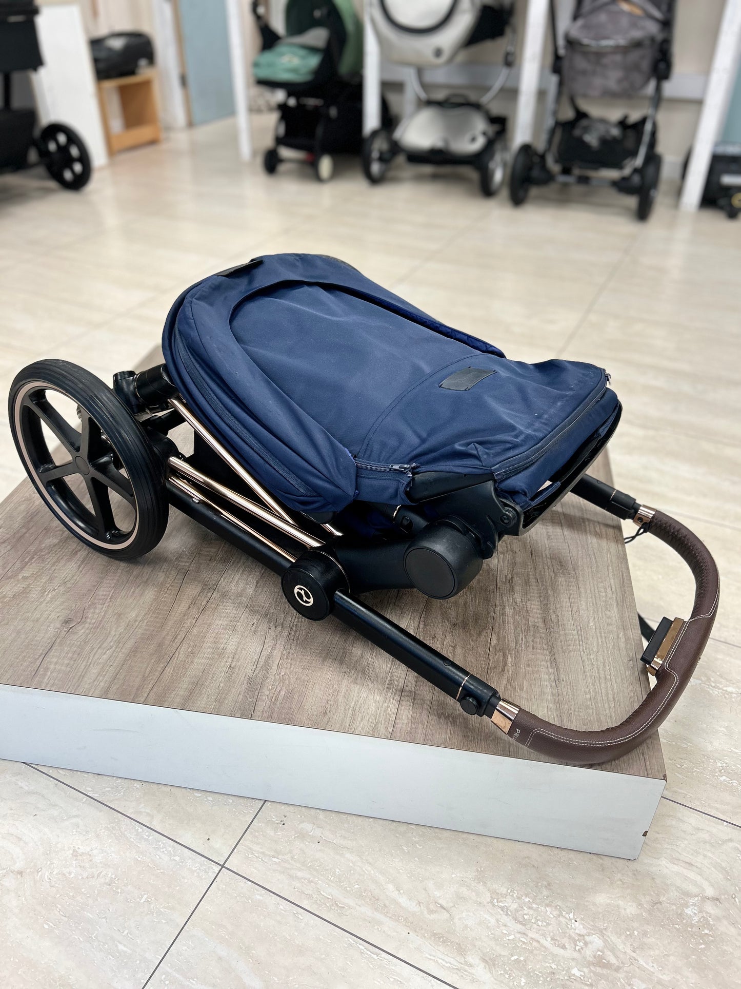 Cybex Priam Travel System - Midnight Blue