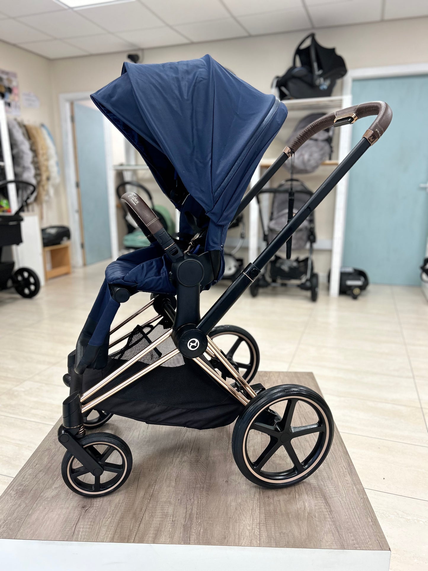 Cybex Priam Travel System - Midnight Blue