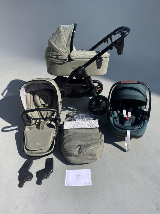 Mamas & Papas Ocarro 3-in-1 Travel System – Juniper Green