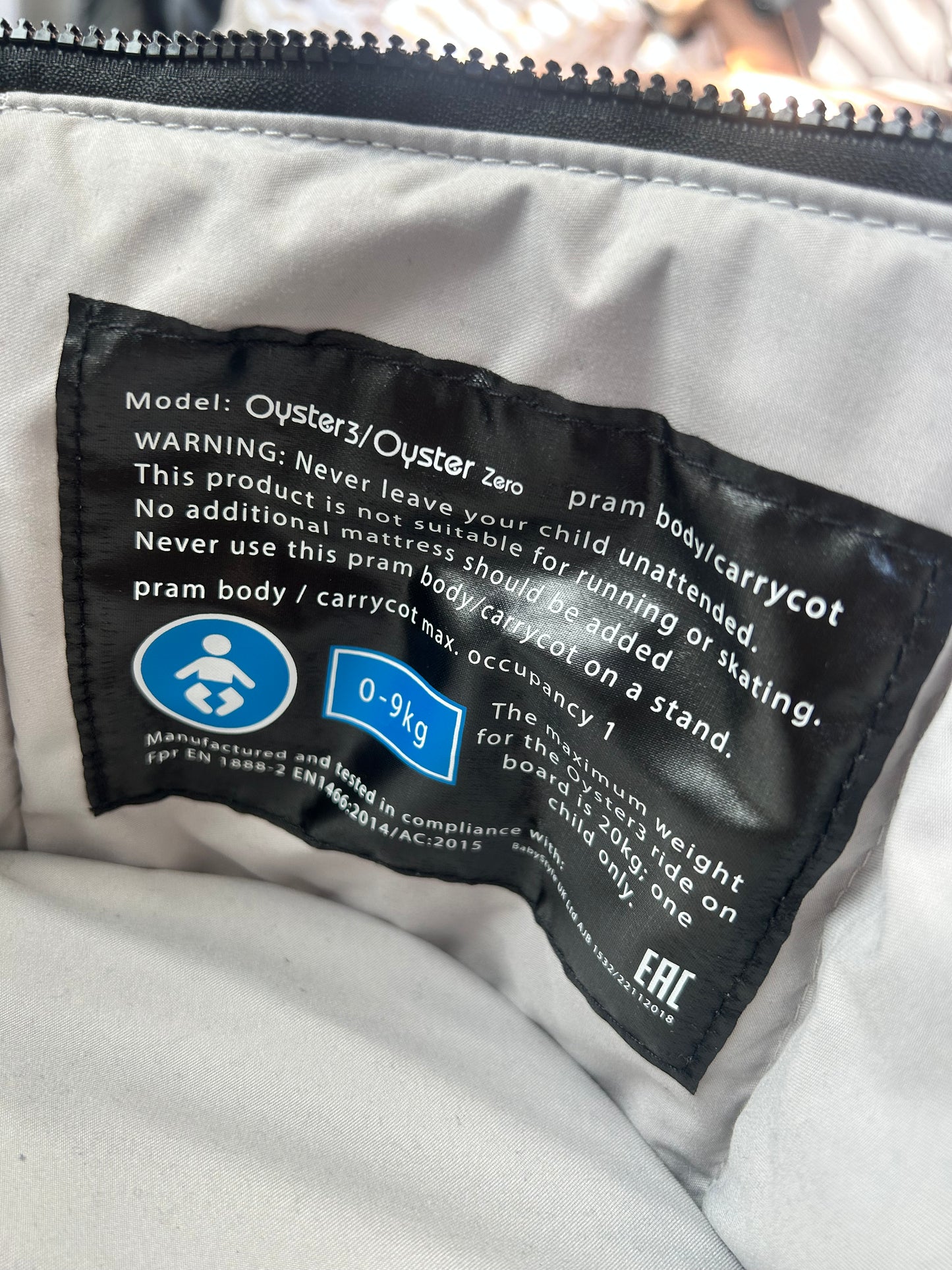 BabyStyle Oyster 3 Carrycot Liner and Mattress